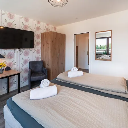 Apartment Quartier No 6 10 *